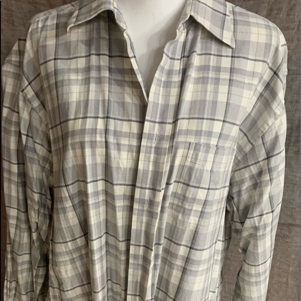 Turnbury long sleeve gray plaid shirt size XL